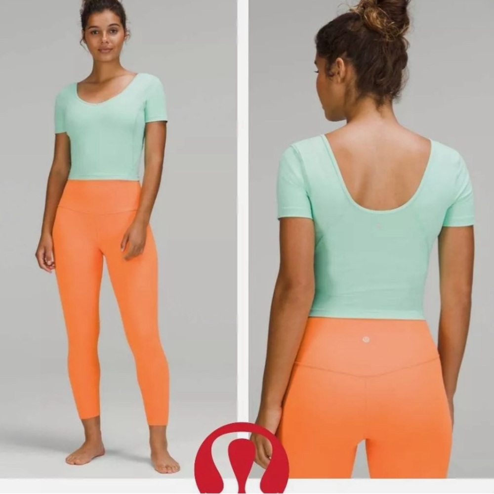 Mint LULULEMON align tee